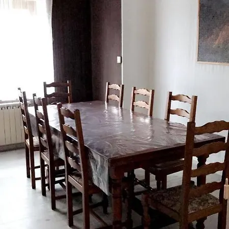 Location Demi Maison A 300m De La Base De Loisirs Et Piste Cyclable Au Dessus De La Maison Dom wakacyjny