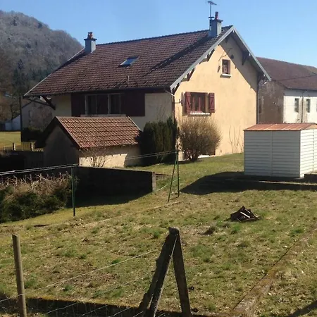 Location Demi Maison A 300m De La Base De Loisirs Et Piste Cyclable Au Dessus De La Maison *